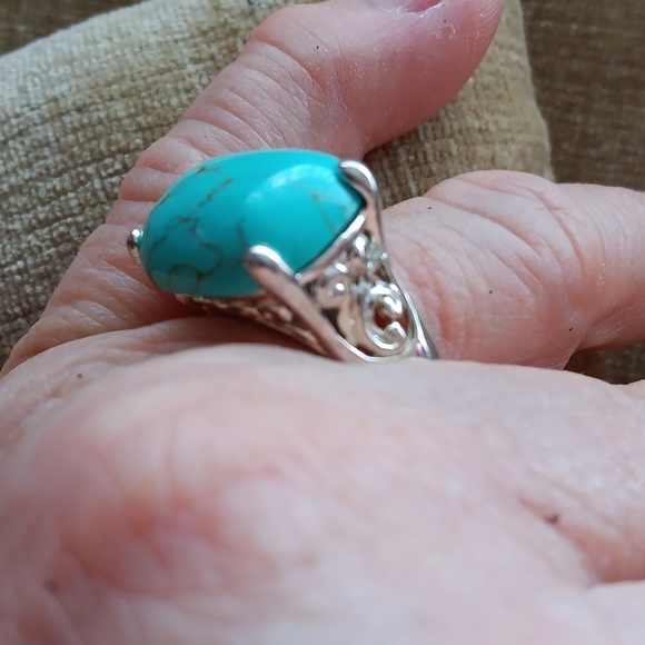 925 Silver Turquoise Ring - Picture 2 of 9